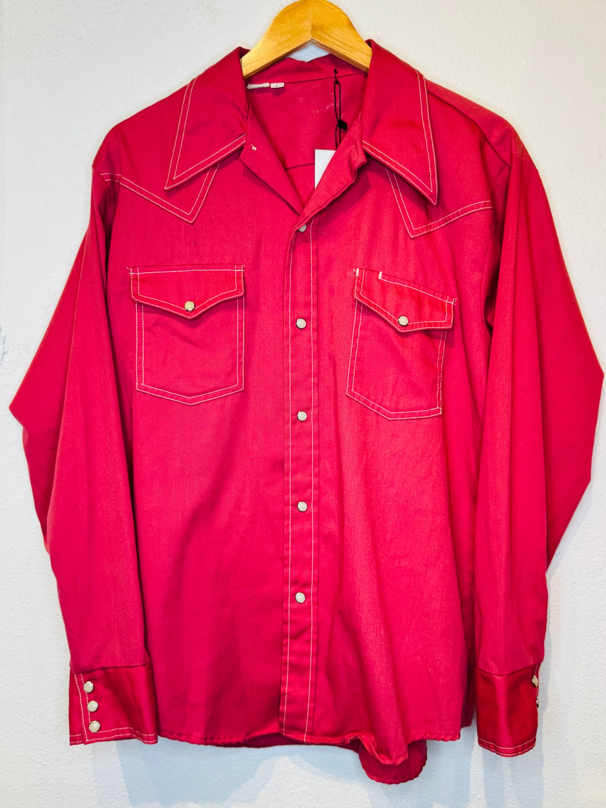 Red Vintage Pearl Snap - Burnout