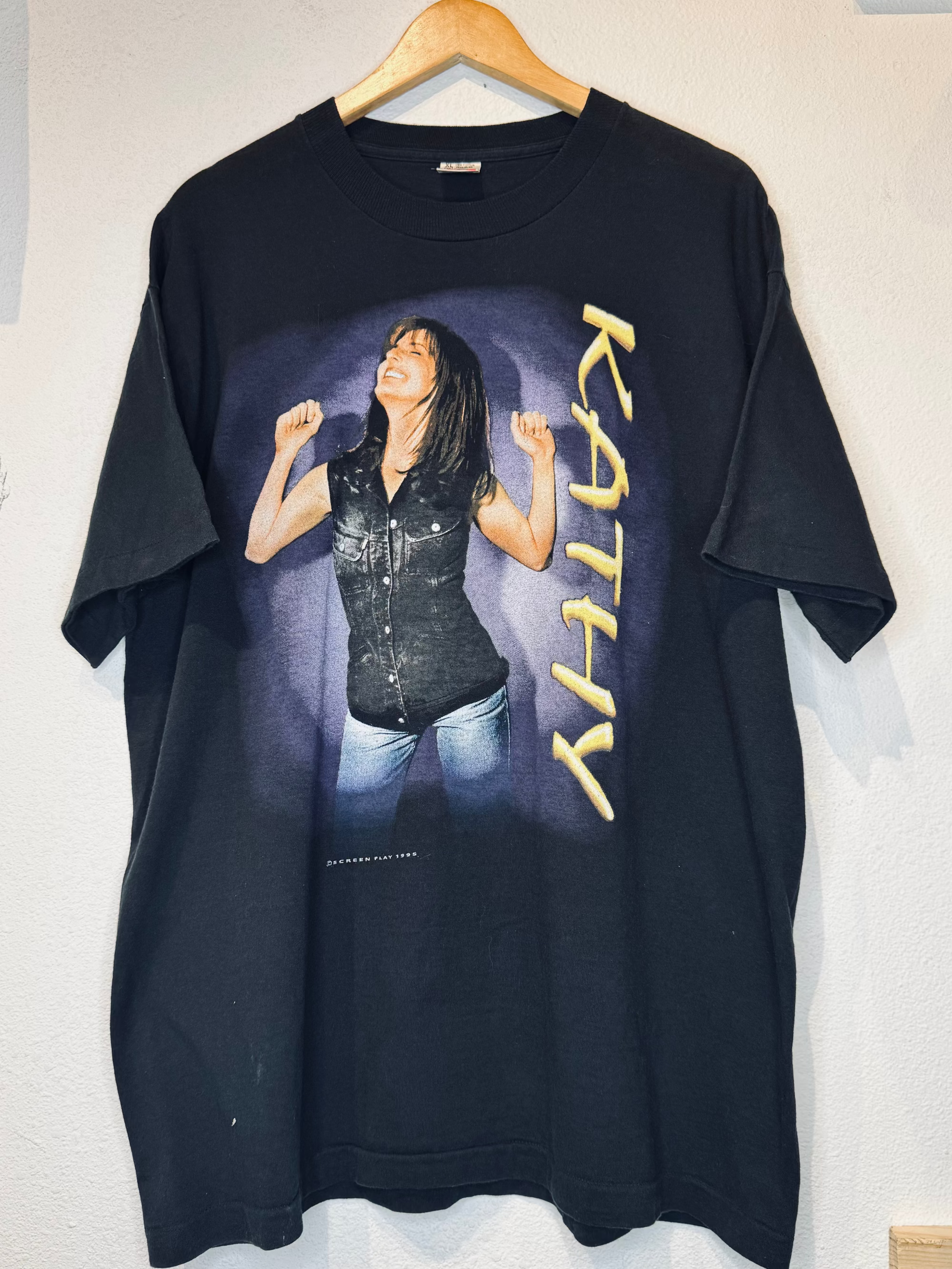 Kathy Attea '95 Vintage Tee - Burnout